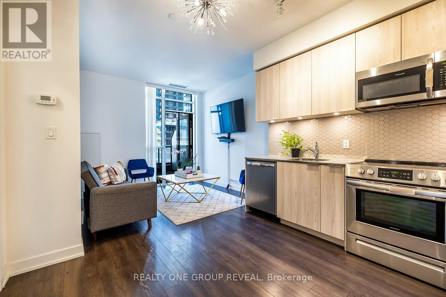 408 - 30 ORDNANCE STREET