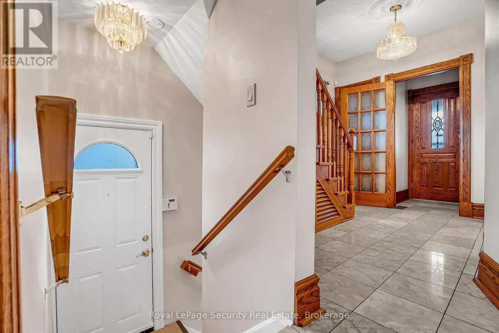 1937 DUFFERIN STREET