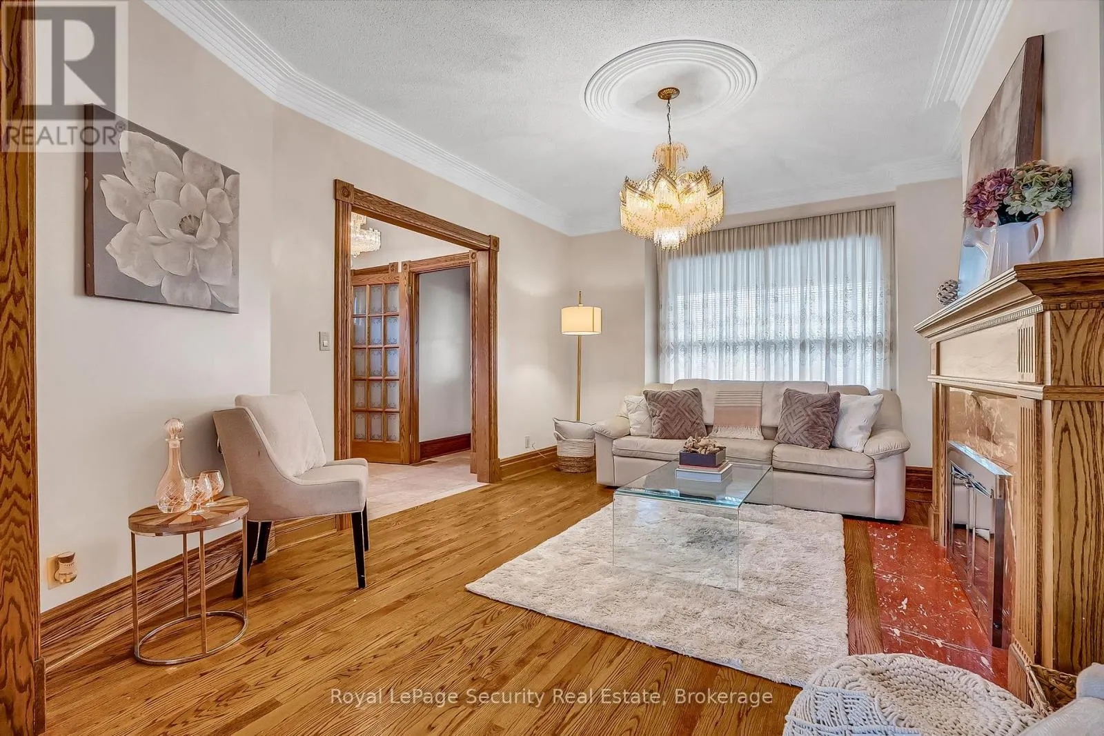 1937 DUFFERIN STREET