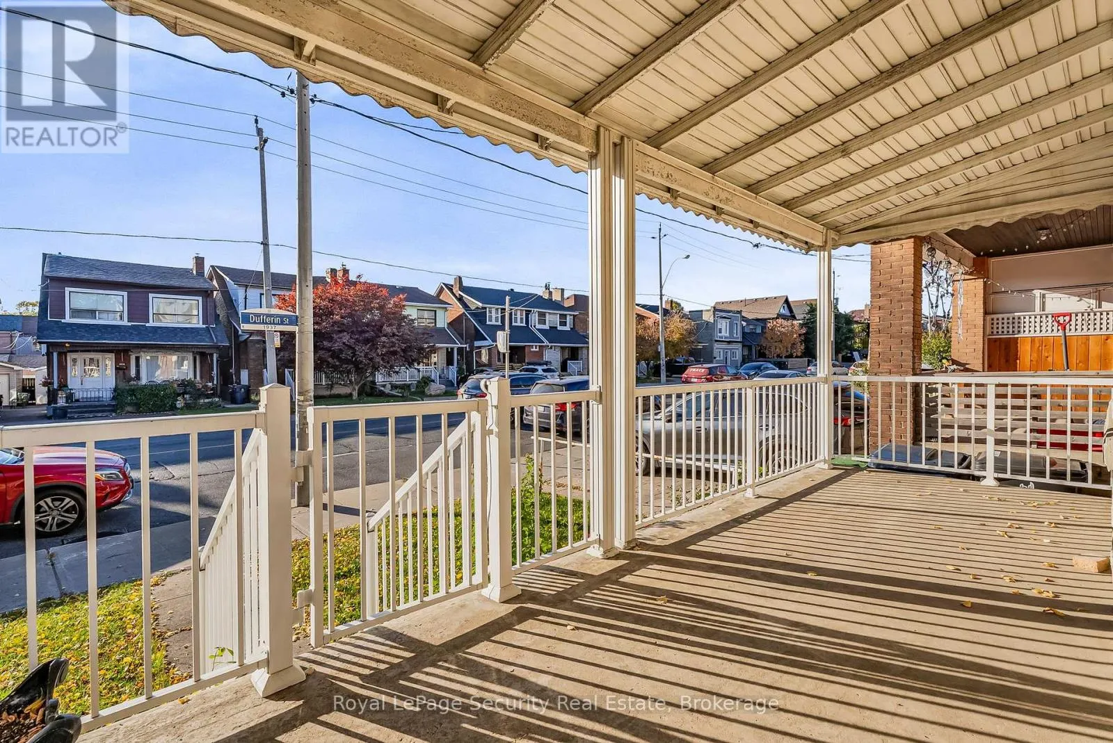 1937 DUFFERIN STREET