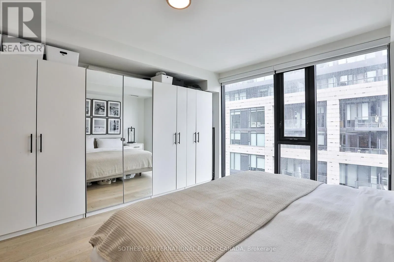 302 - 45 DOVERCOURT ROAD