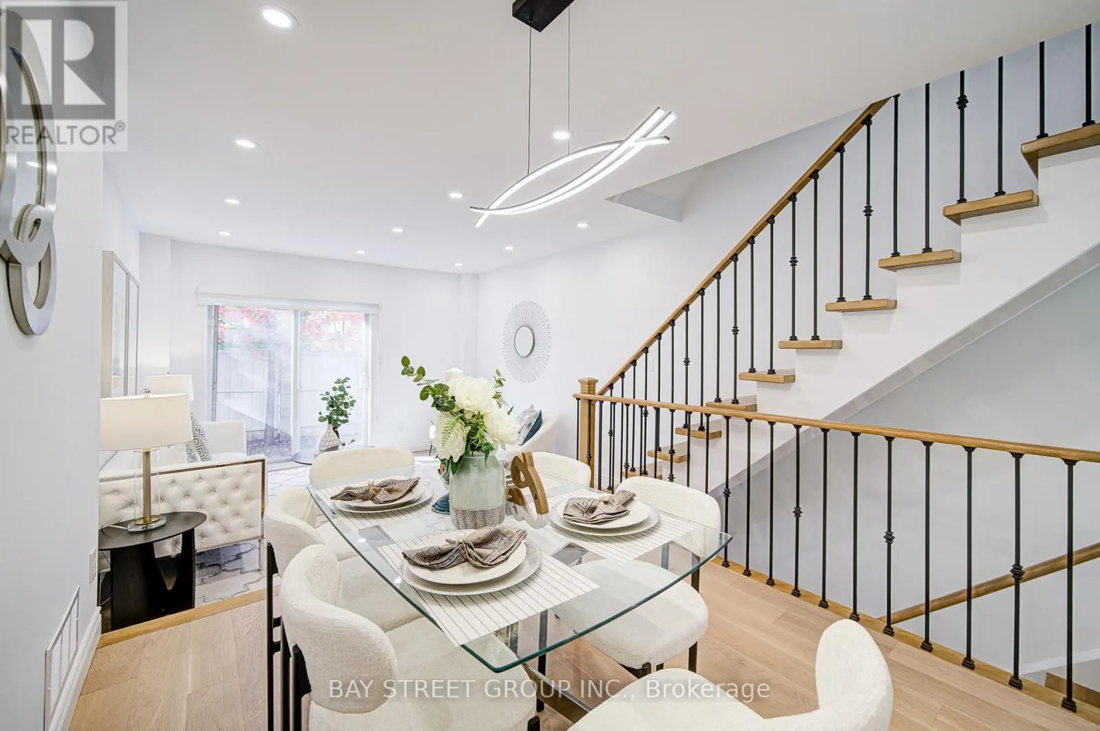 3 - 33 BIRCHBANK LANE