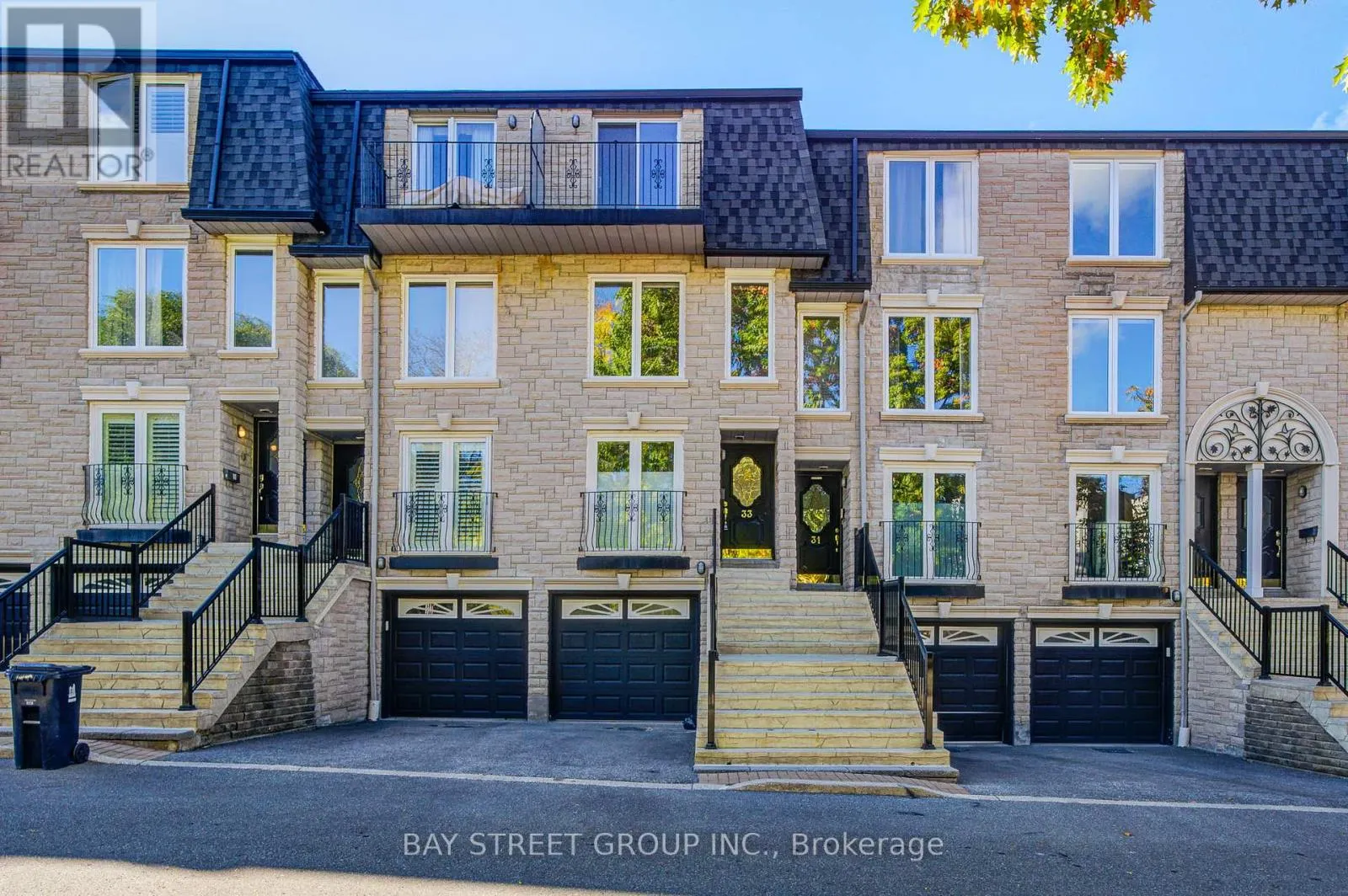 3 - 33 BIRCHBANK LANE