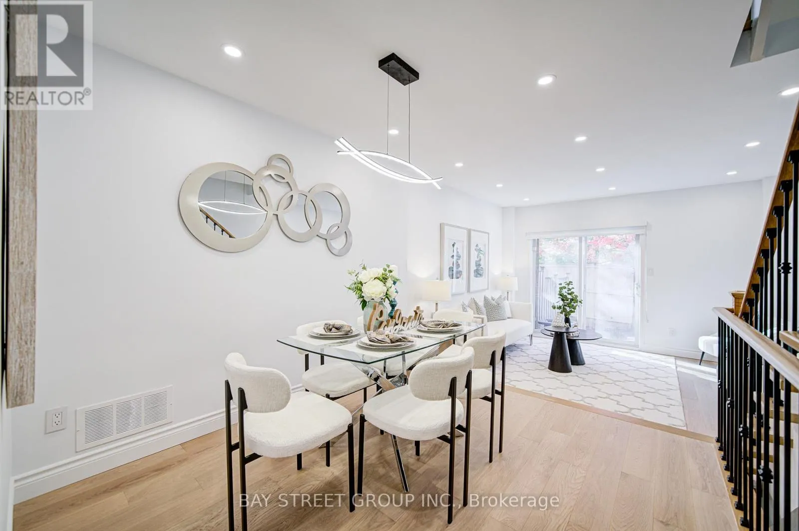 3 - 33 BIRCHBANK LANE