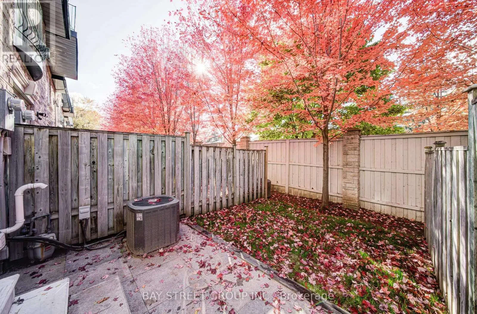 3 - 33 BIRCHBANK LANE