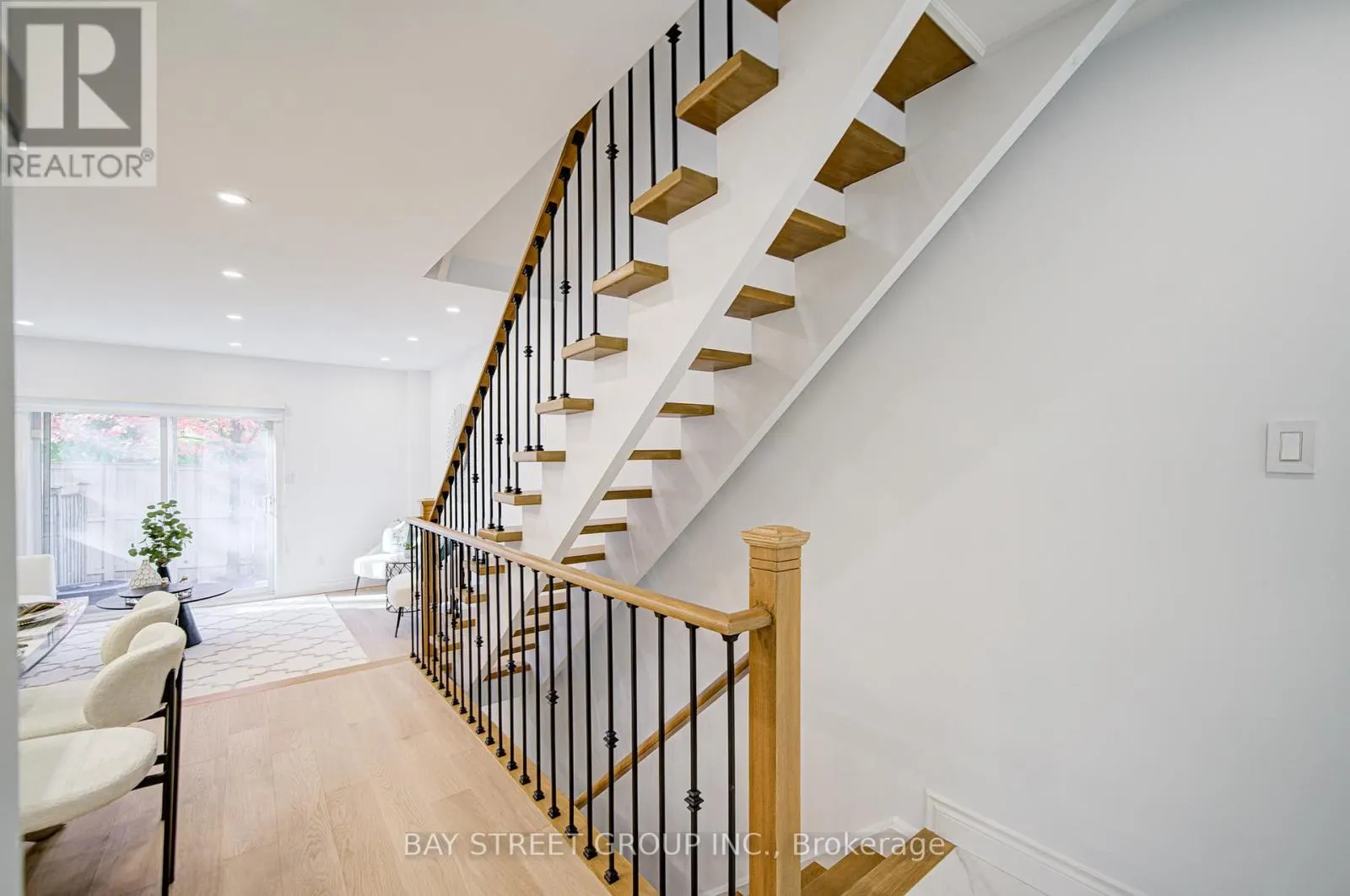 3 - 33 BIRCHBANK LANE