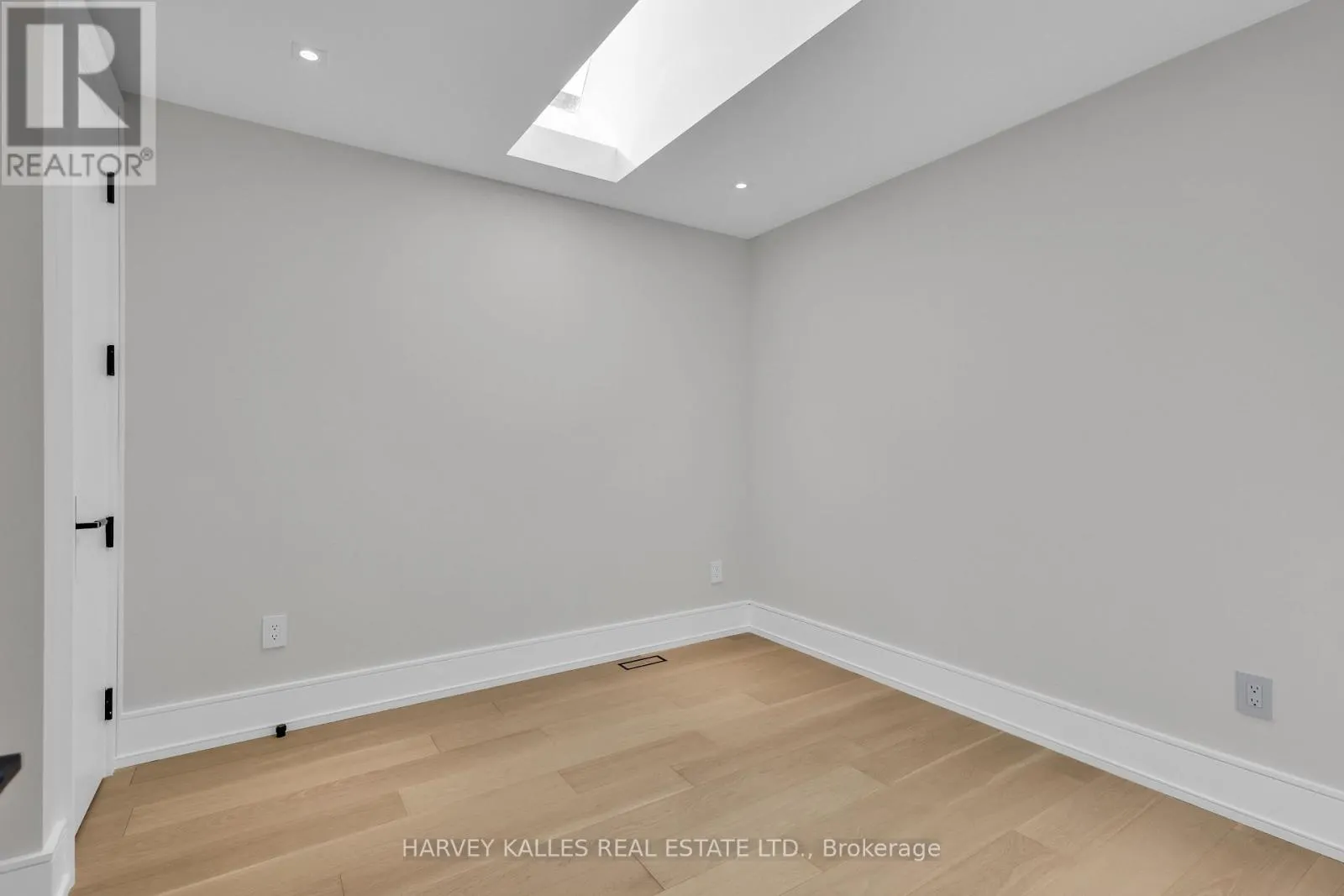 116 BRIAR HILL AVENUE