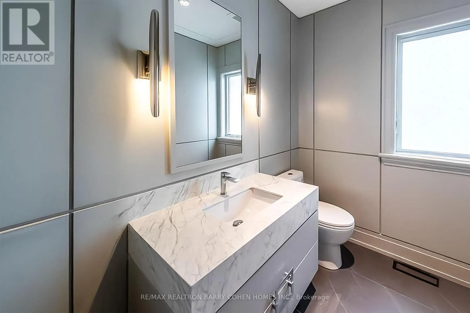 91 LAWRENCE CRESCENT