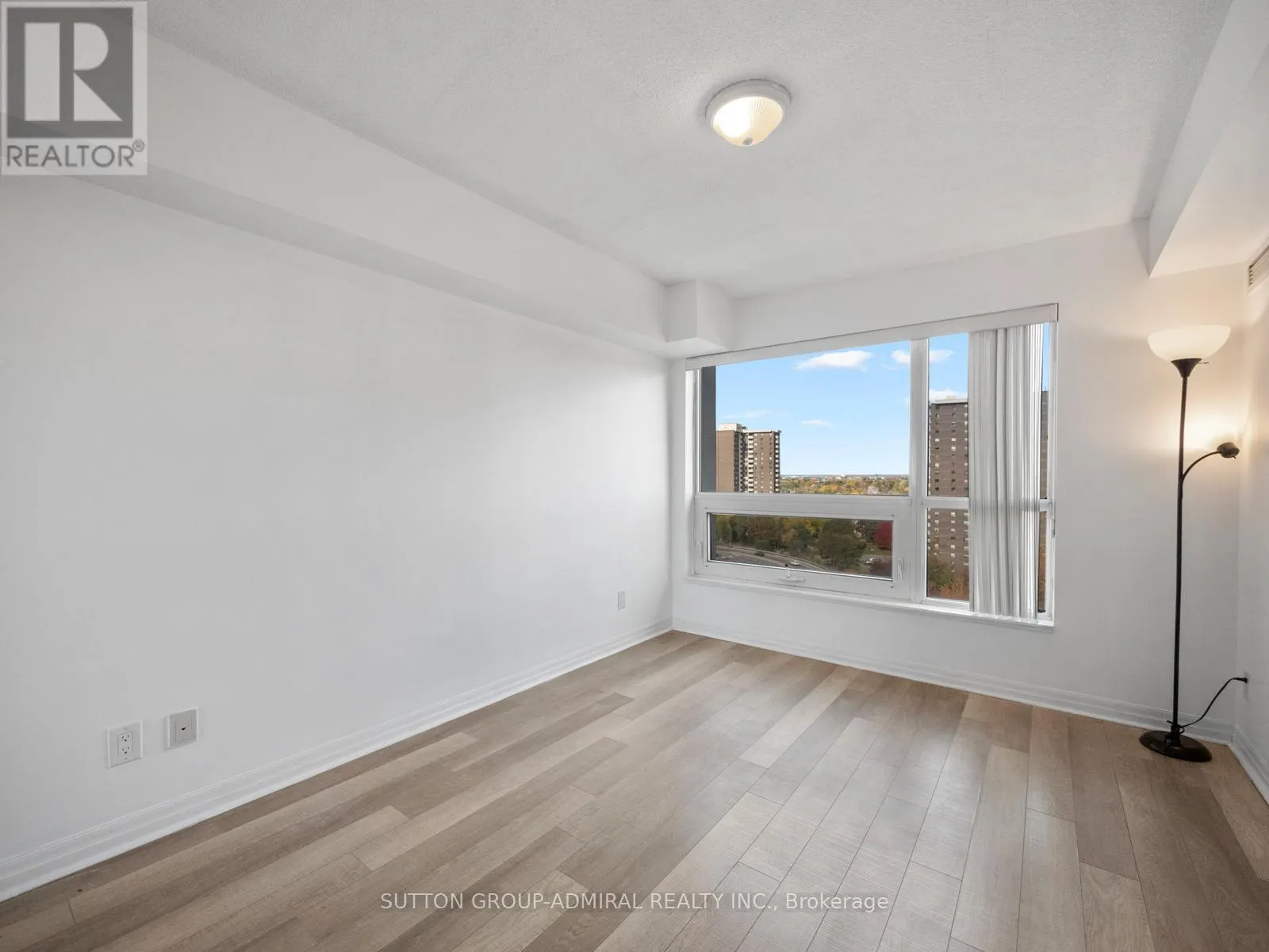 1109 - 2015 SHEPPARD AVENUE E