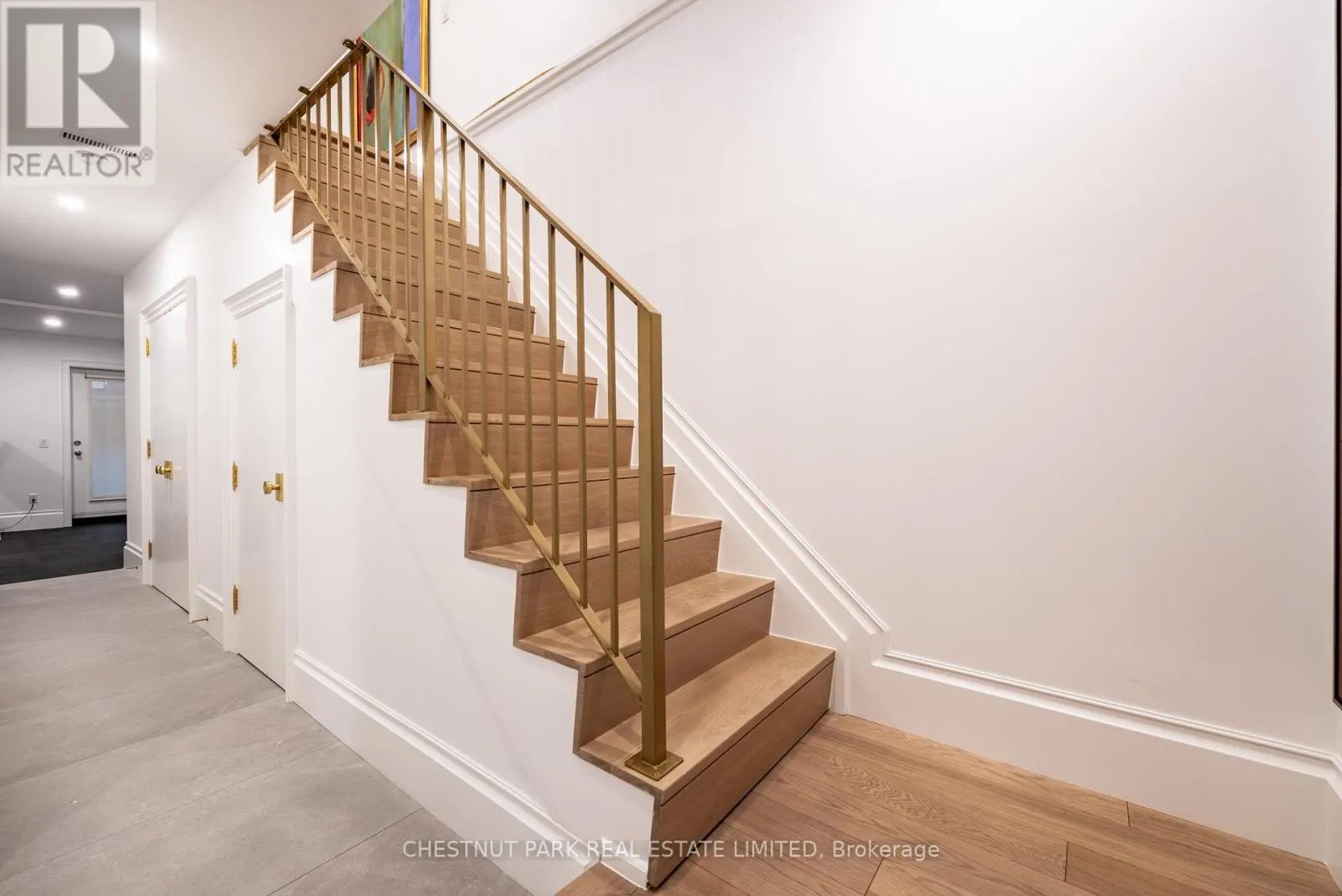 414 BEDFORD PARK AVENUE