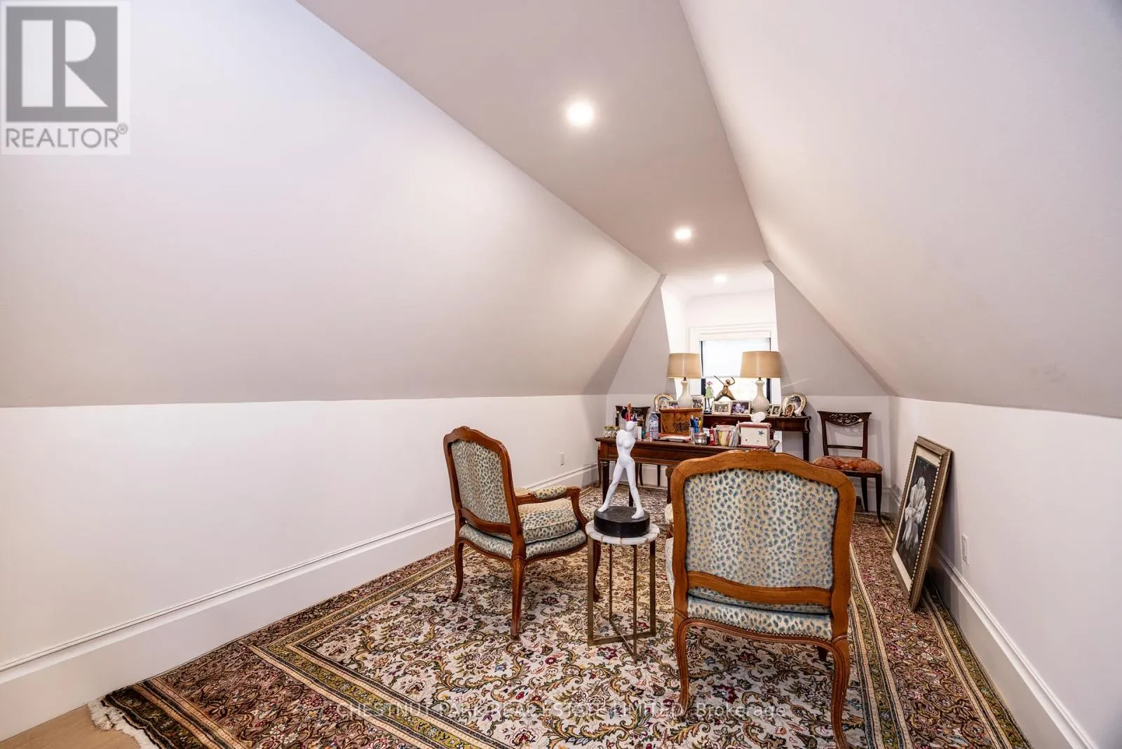 414 BEDFORD PARK AVENUE