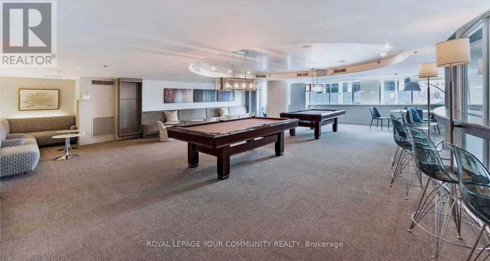 467 - 313 RICHMOND STREET E