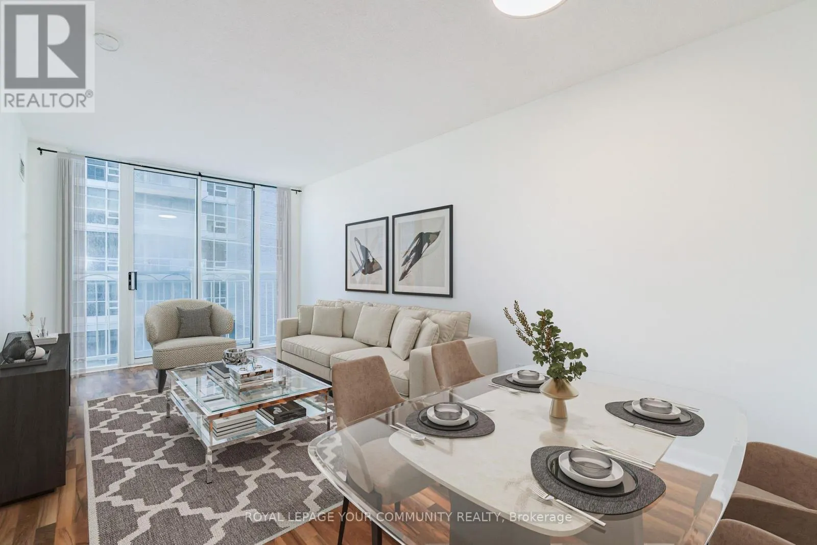 467 - 313 RICHMOND STREET E