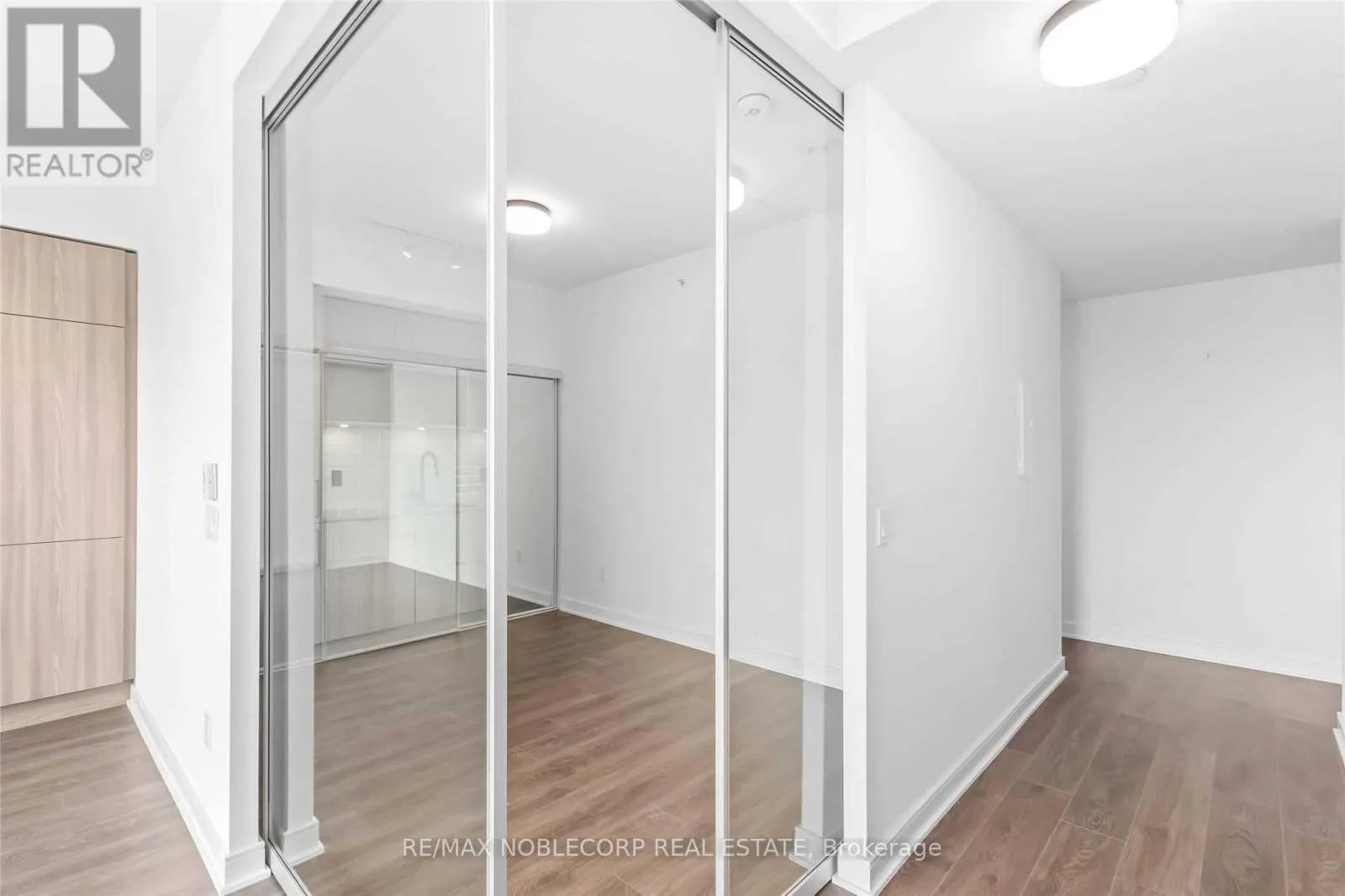 919 - 60 TANNERY ROAD