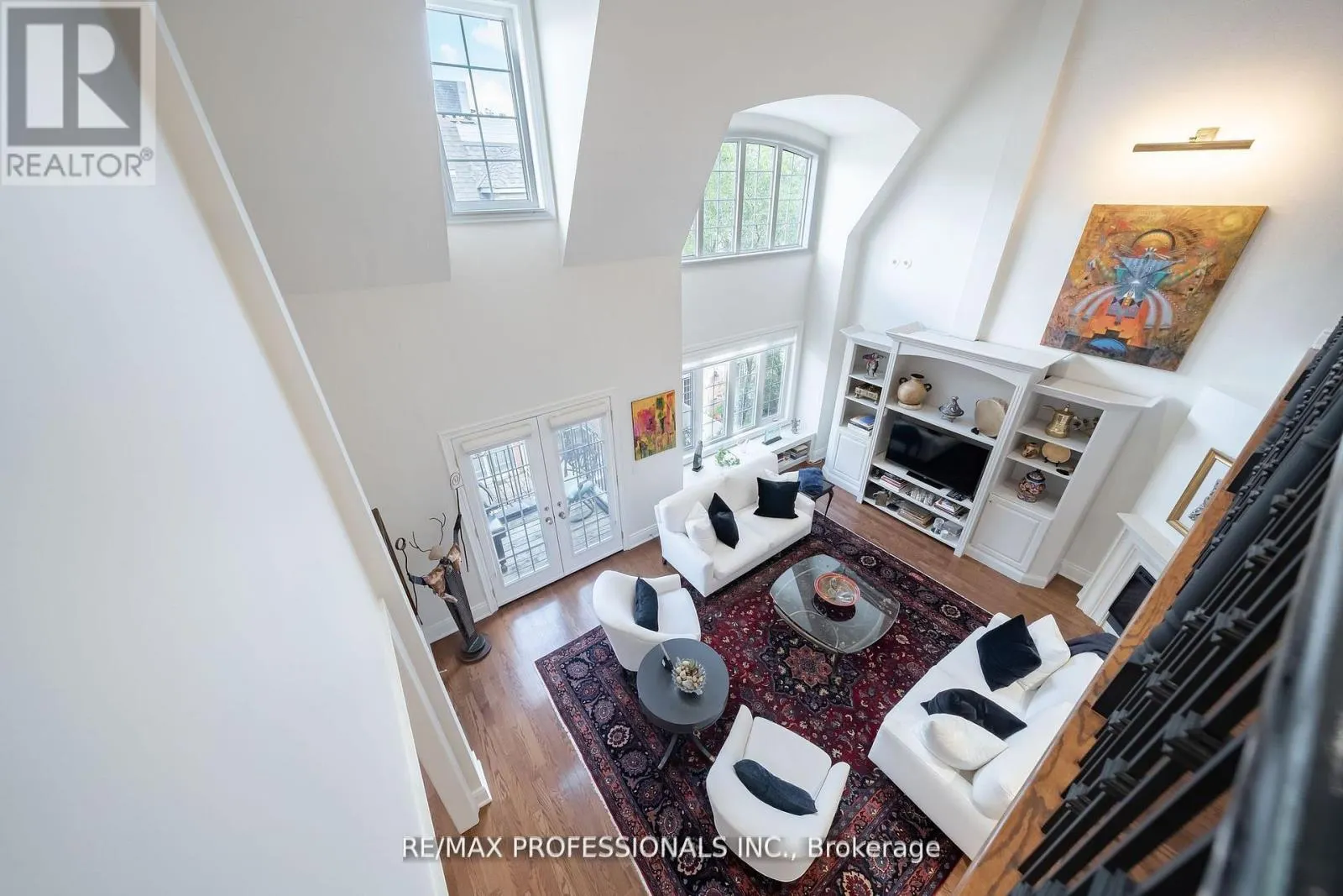 205 - 1111 AVENUE ROAD