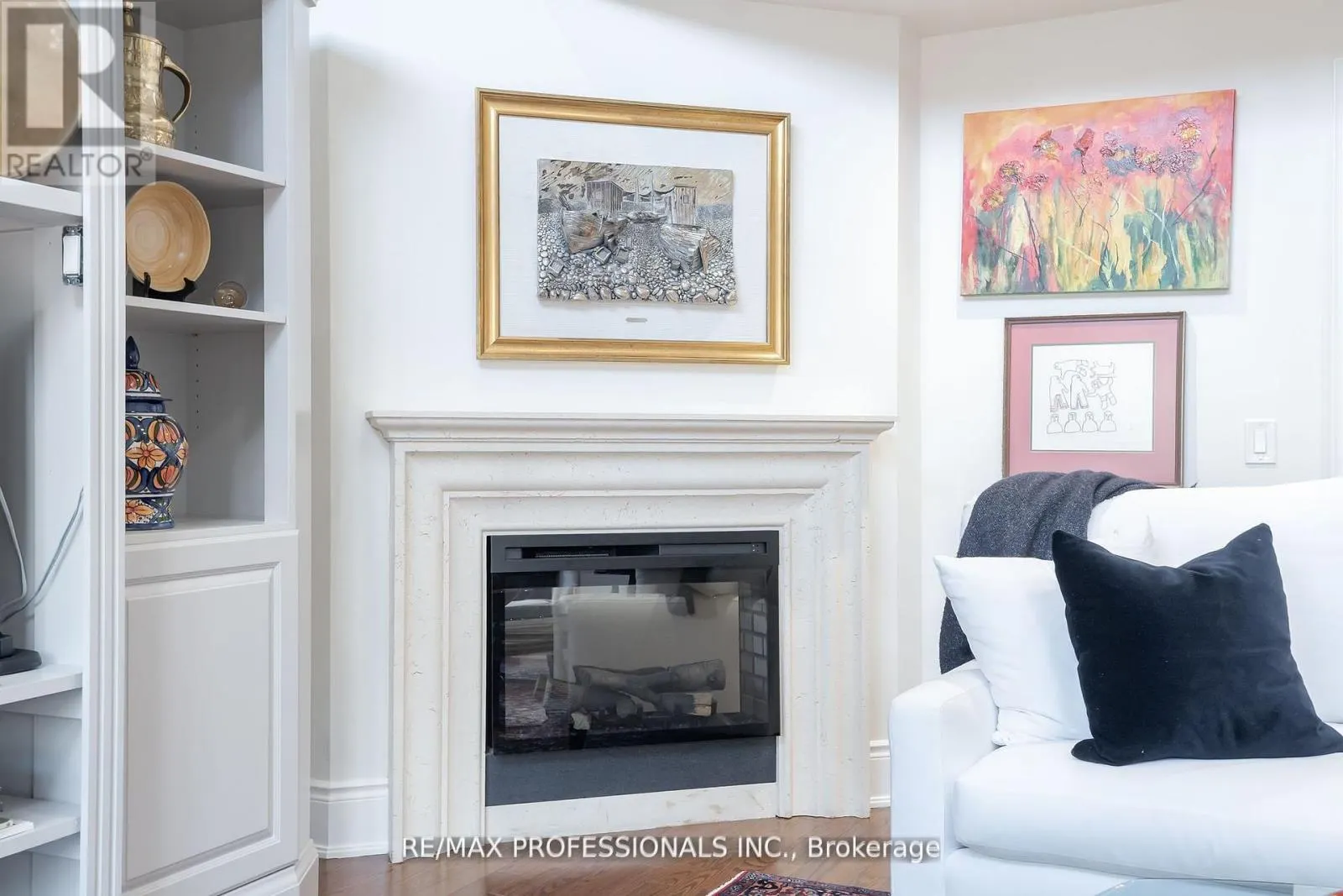 205 - 1111 AVENUE ROAD