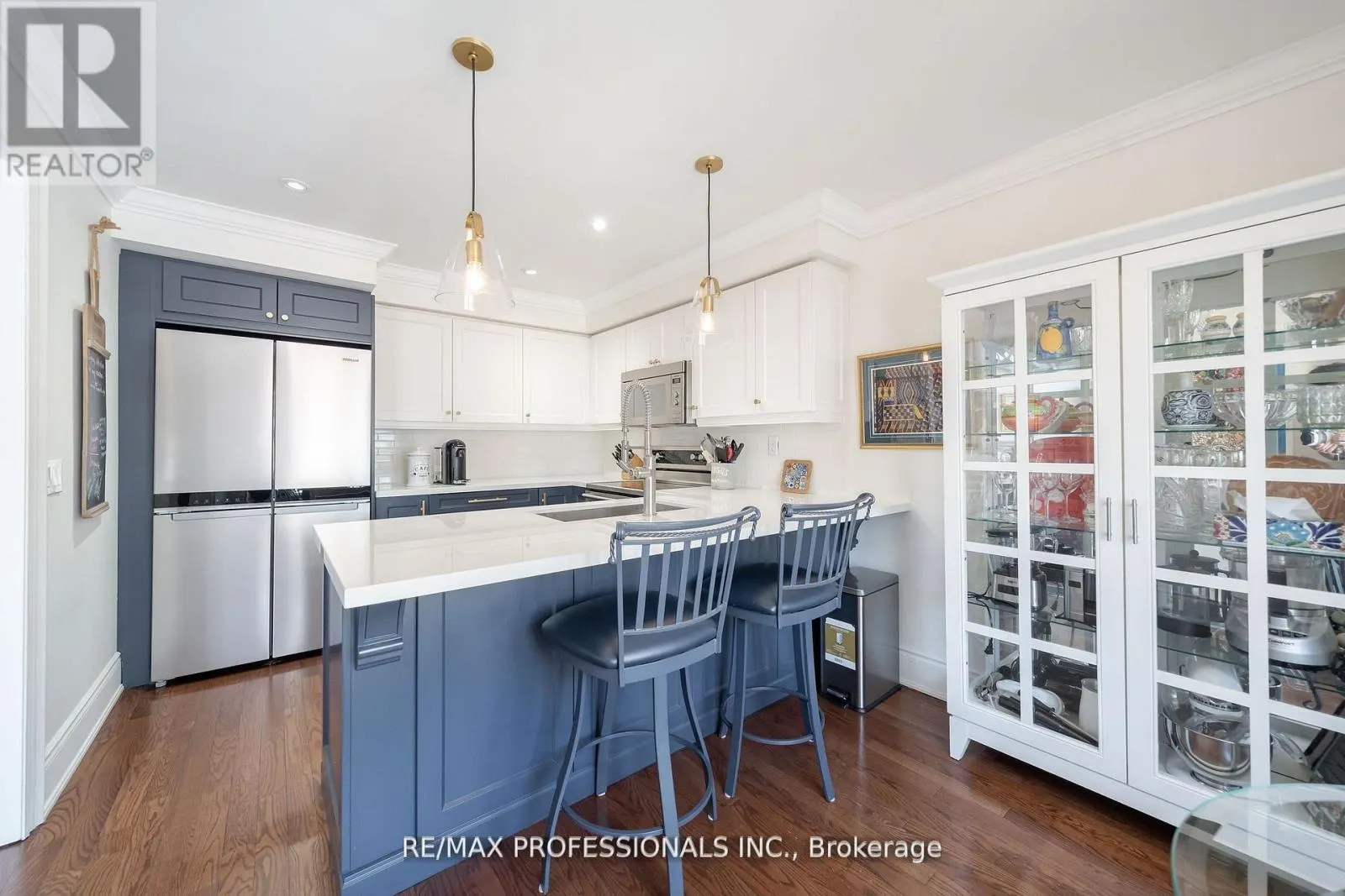 205 - 1111 AVENUE ROAD