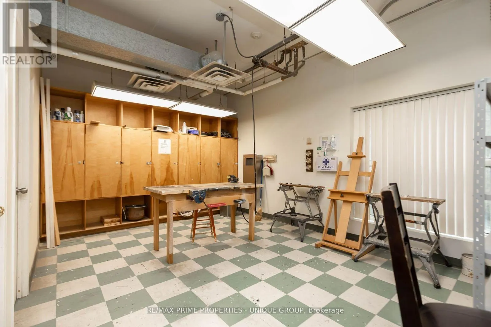 808 - 18 CONCORDE PLACE