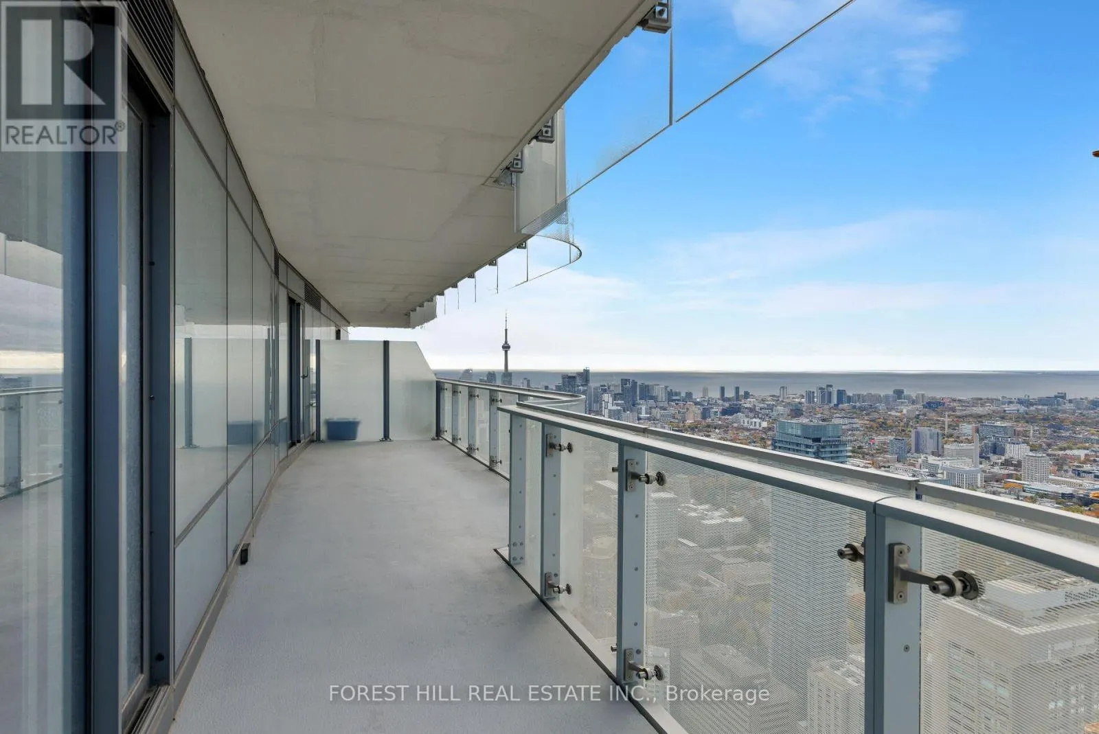 6805 - 1 BLOOR STREET E