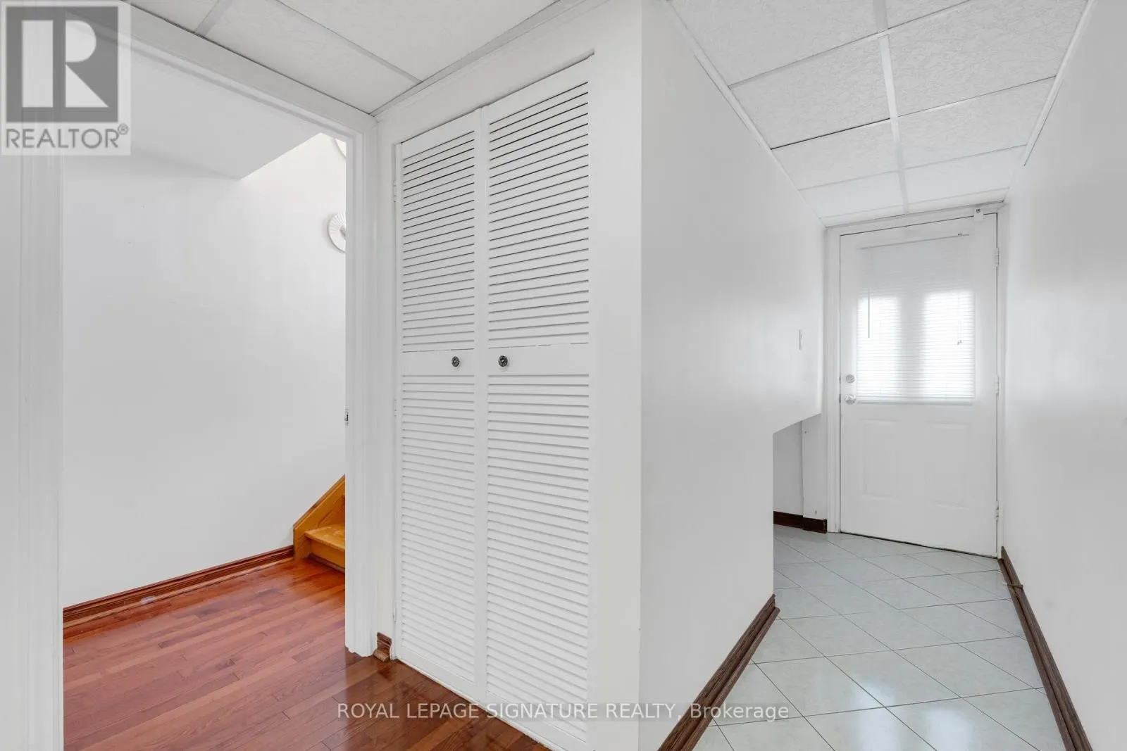 24 CHIPWOOD CRESCENT