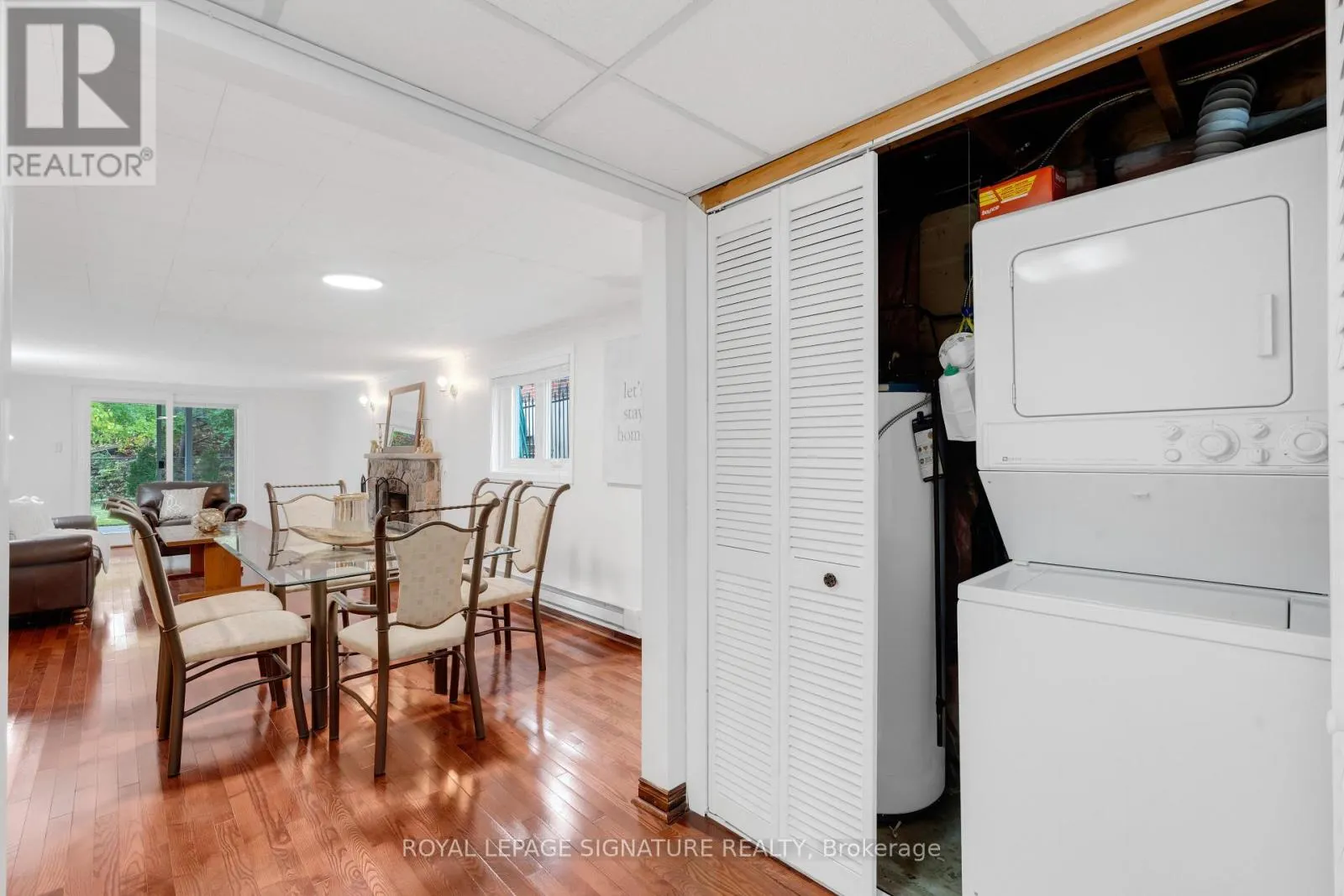 24 CHIPWOOD CRESCENT