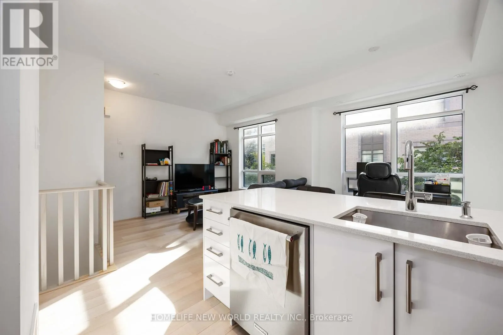 14 - 52 HOLMES AVENUE