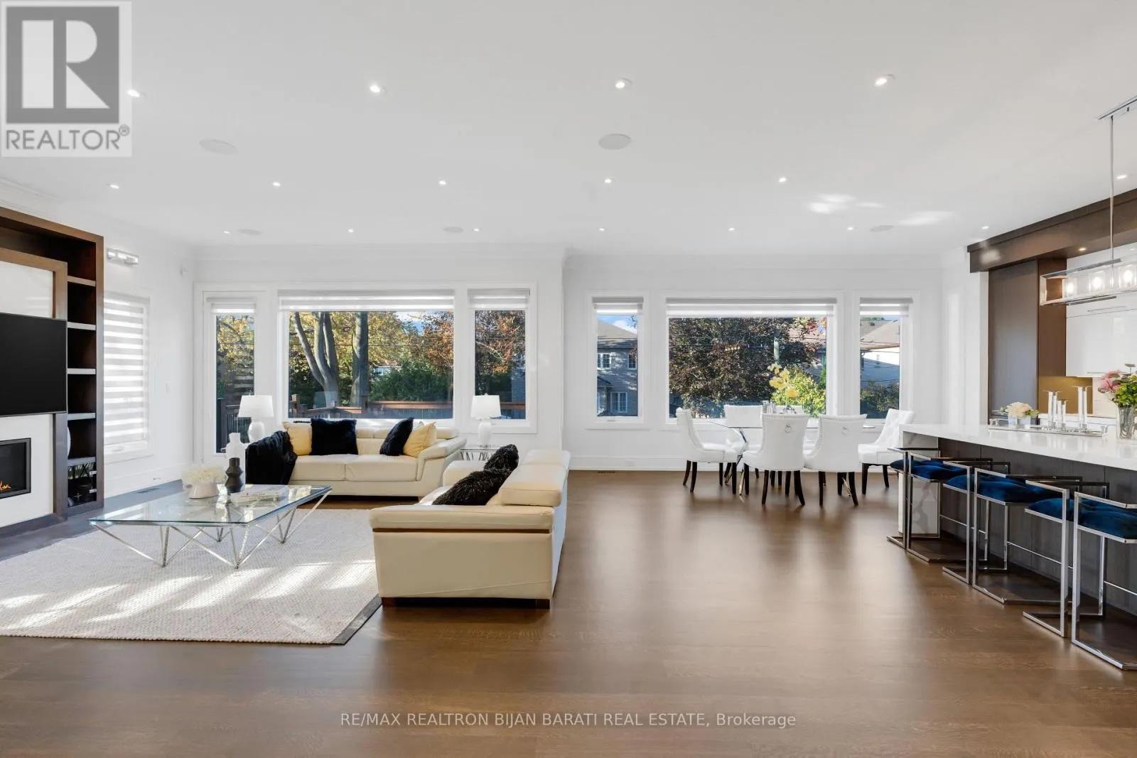 298 HOLLYWOOD AVENUE