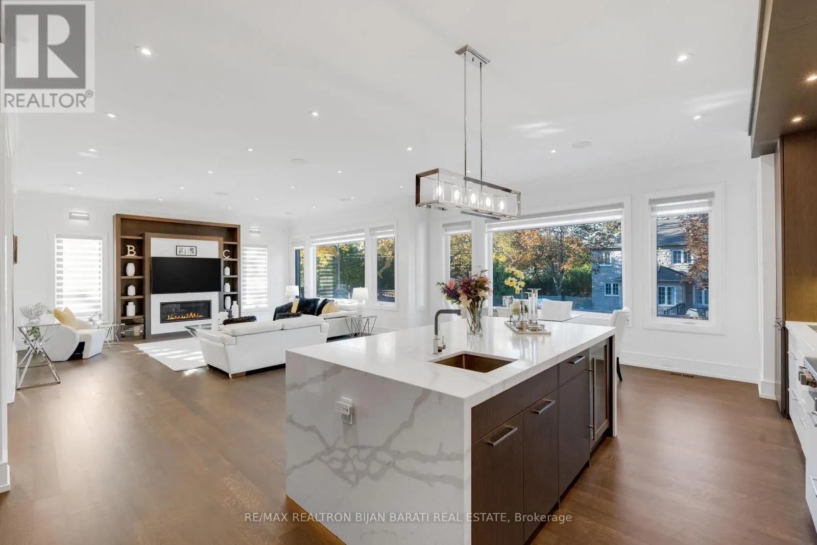 298 HOLLYWOOD AVENUE