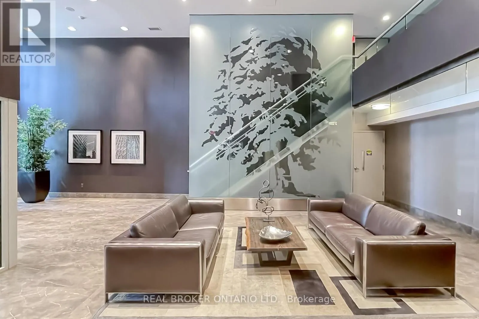 1219 - 85 EAST LIBERTY STREET