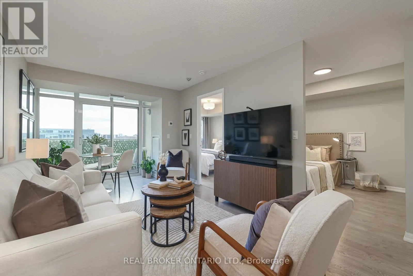 1219 - 85 EAST LIBERTY STREET