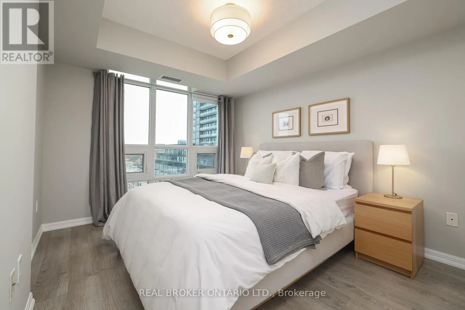 1219 - 85 EAST LIBERTY STREET