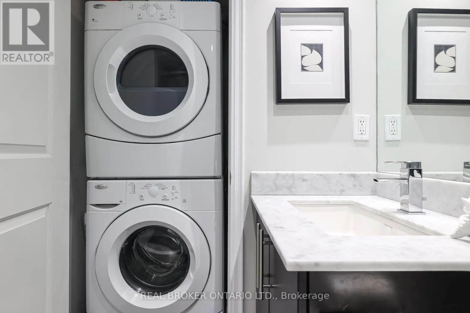 1219 - 85 EAST LIBERTY STREET