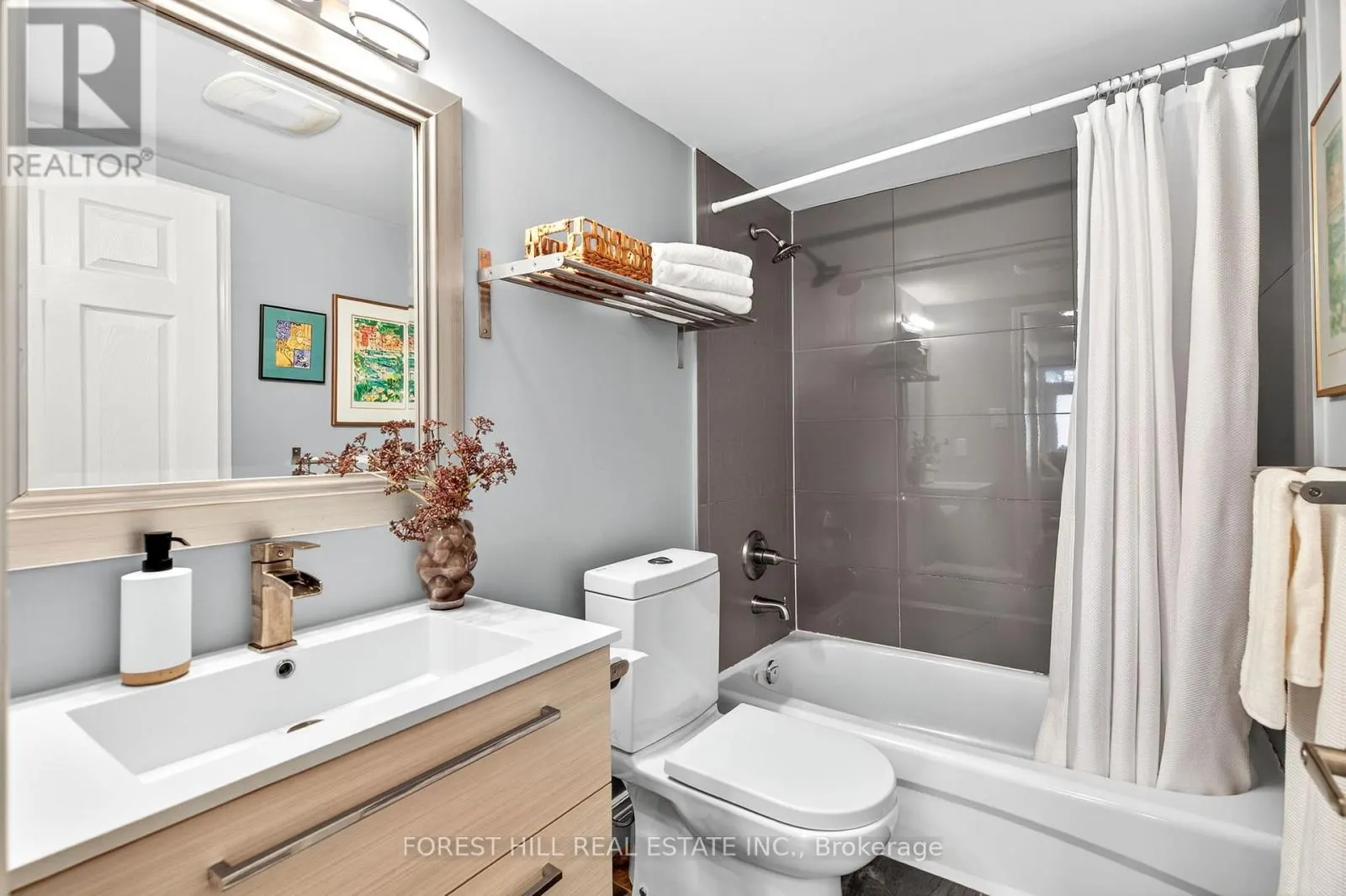 103 - 55 HALTON STREET