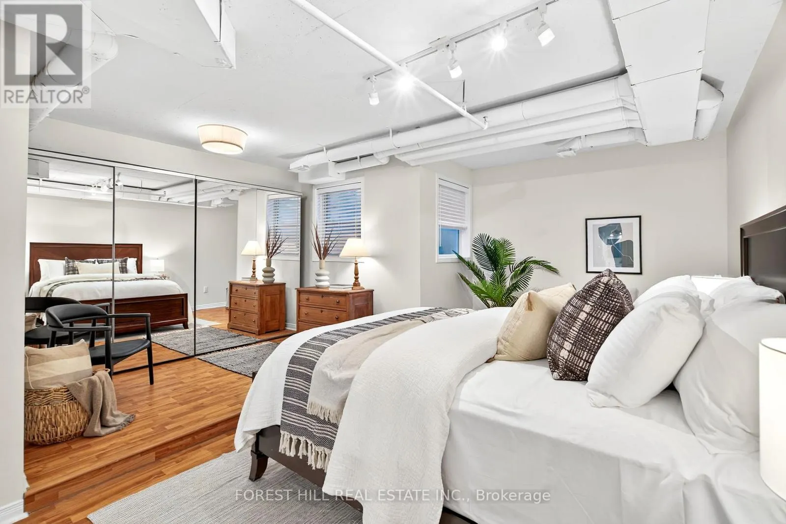 103 - 55 HALTON STREET