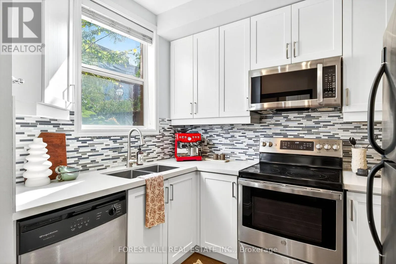 103 - 55 HALTON STREET