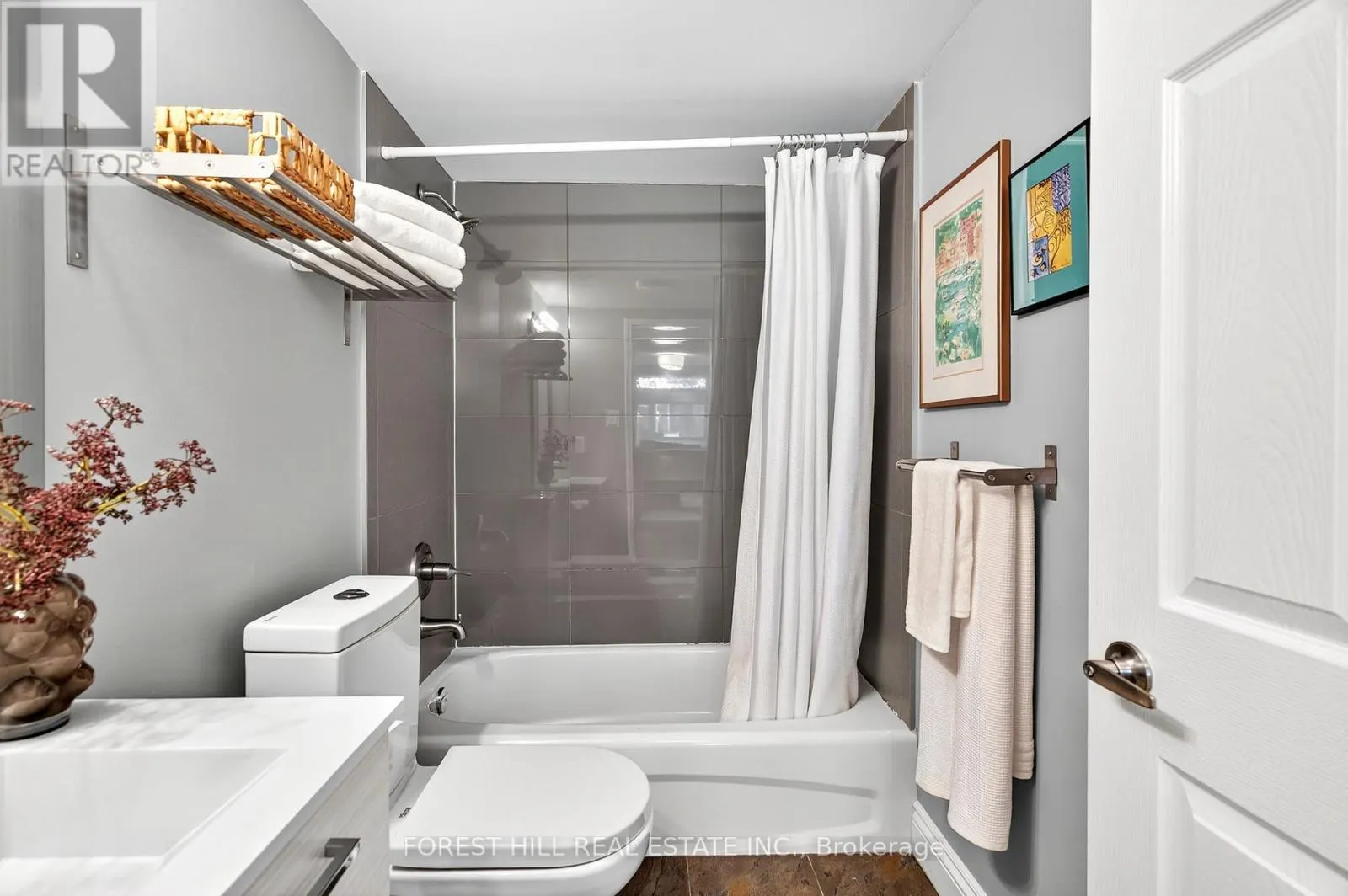 103 - 55 HALTON STREET