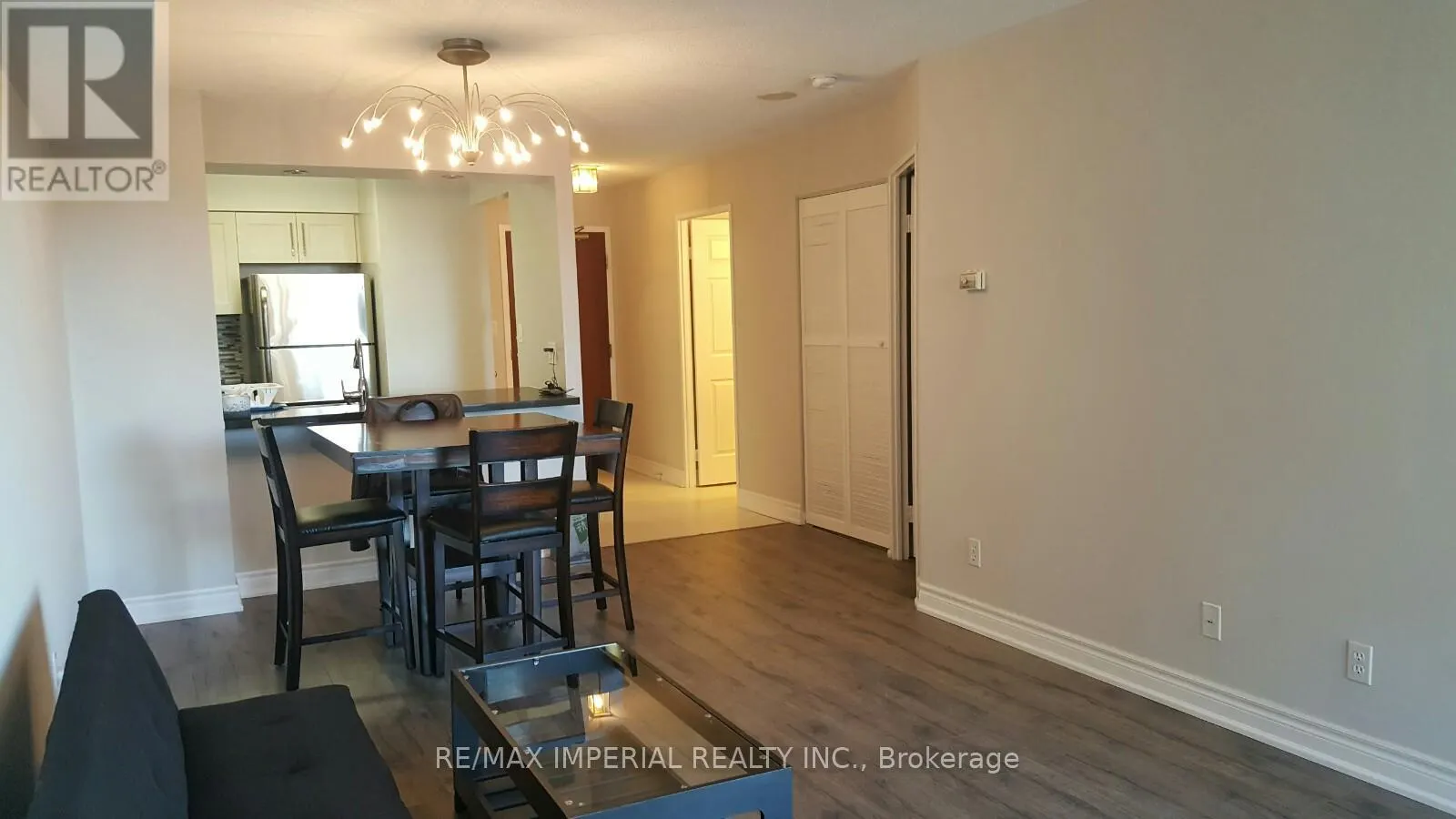 1006 - 35 EMPRESS AVENUE