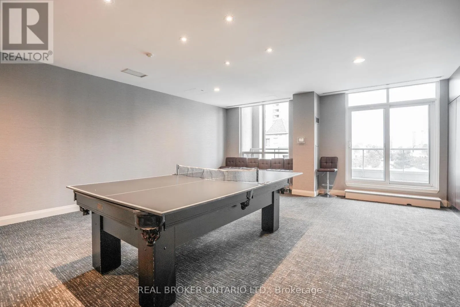 1109 - 17 BARBERRY PLACE