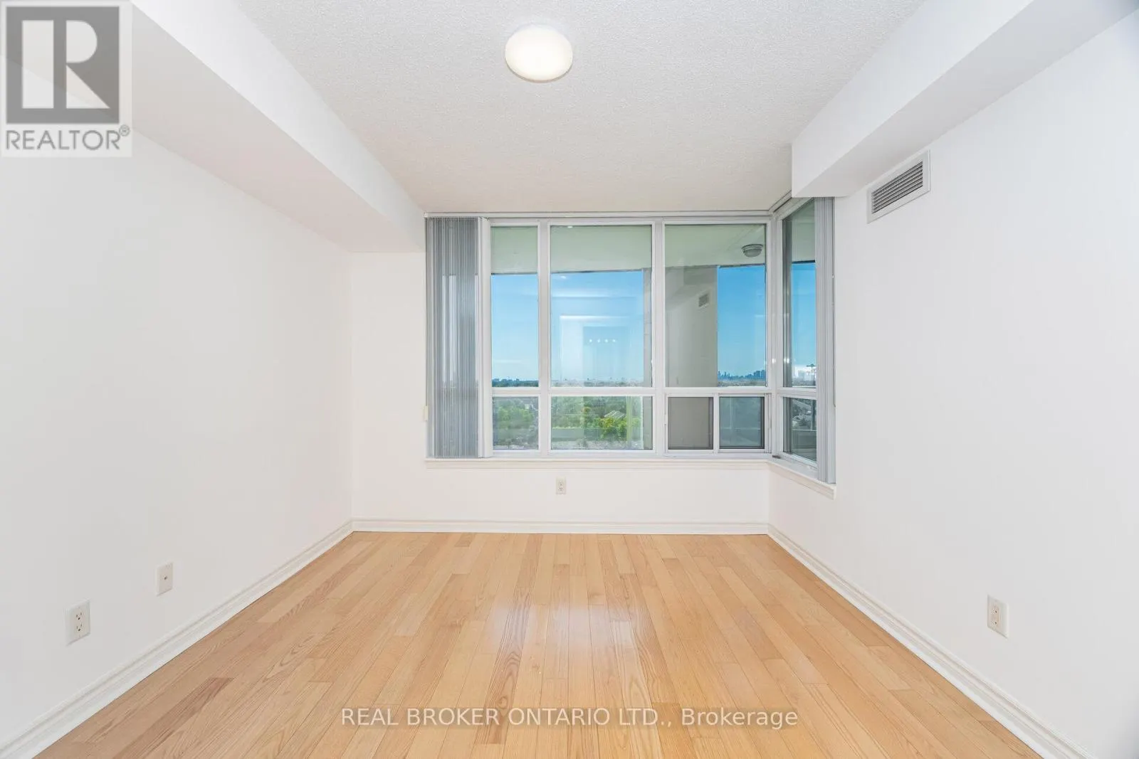 1109 - 17 BARBERRY PLACE