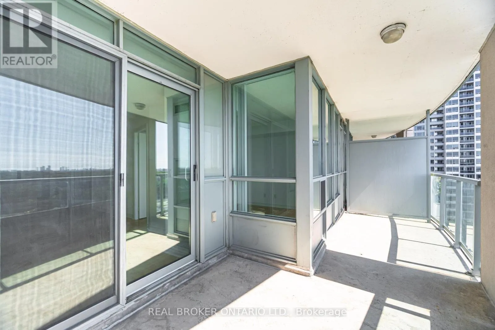 1109 - 17 BARBERRY PLACE