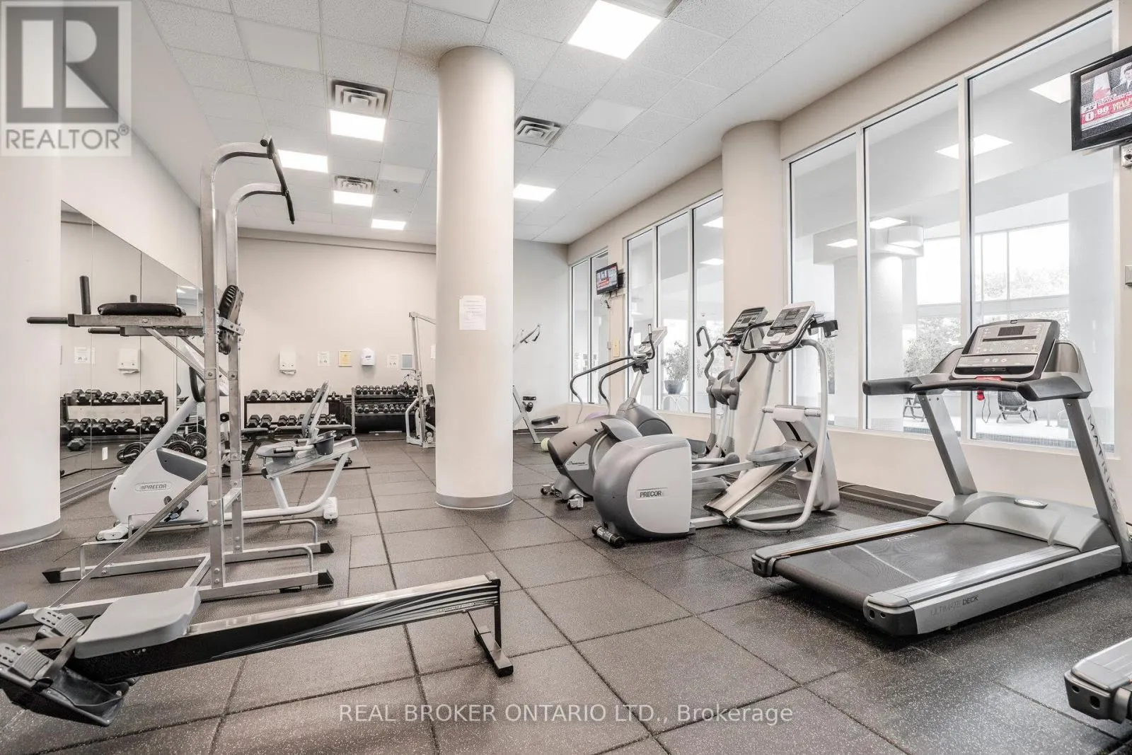 1109 - 17 BARBERRY PLACE