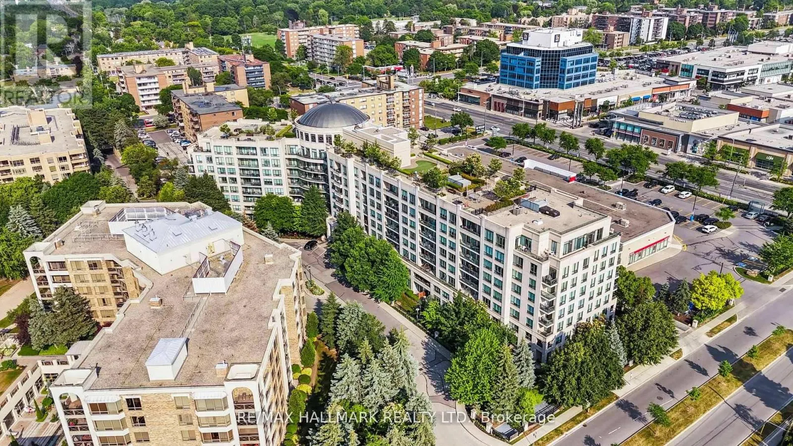 328 - 205 THE DONWAY W