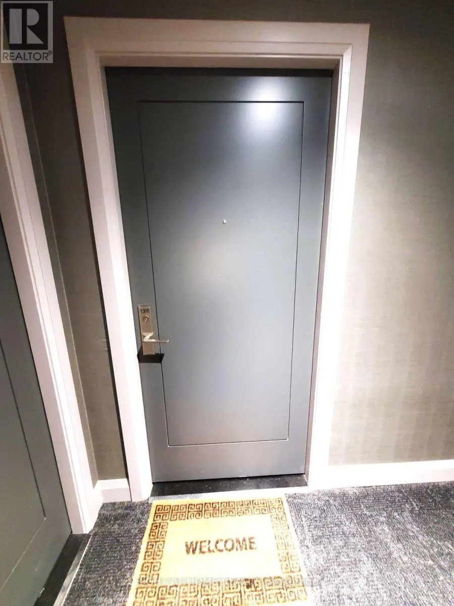 1308 - 33 FREDERICK TODD WAY