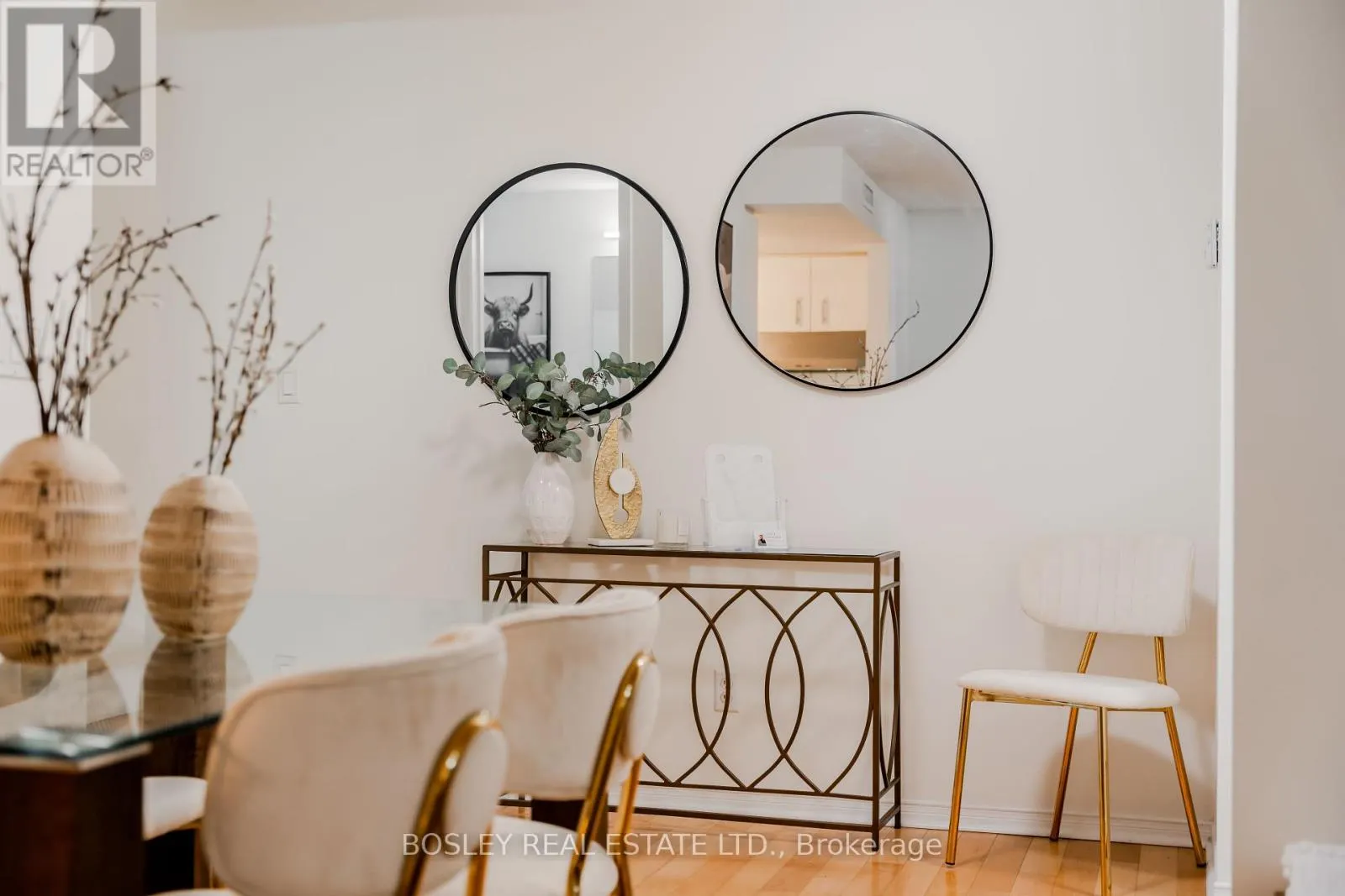 5 - 83 LILLIAN STREET