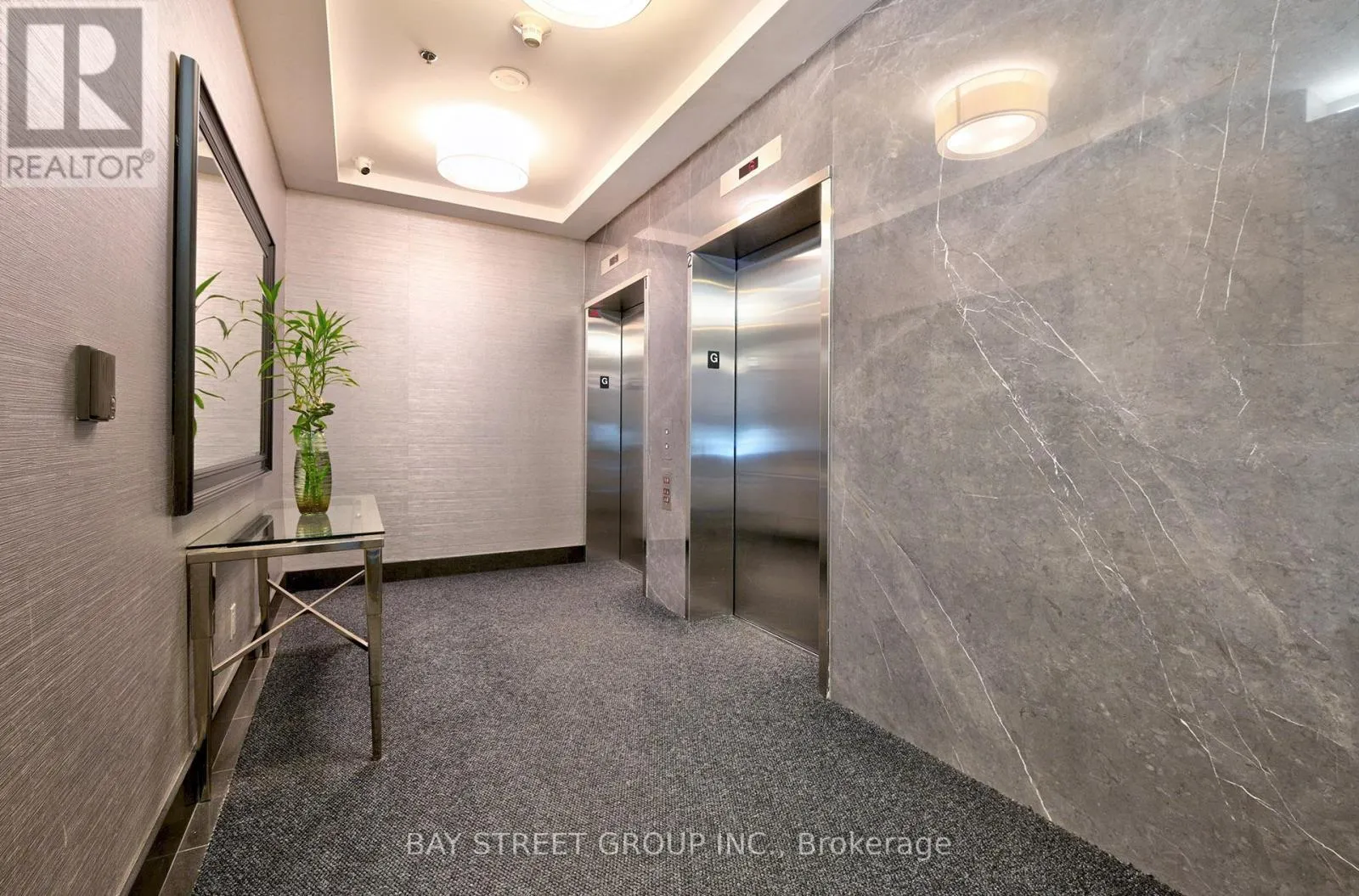 UPH3 - 1 AVONDALE AVENUE