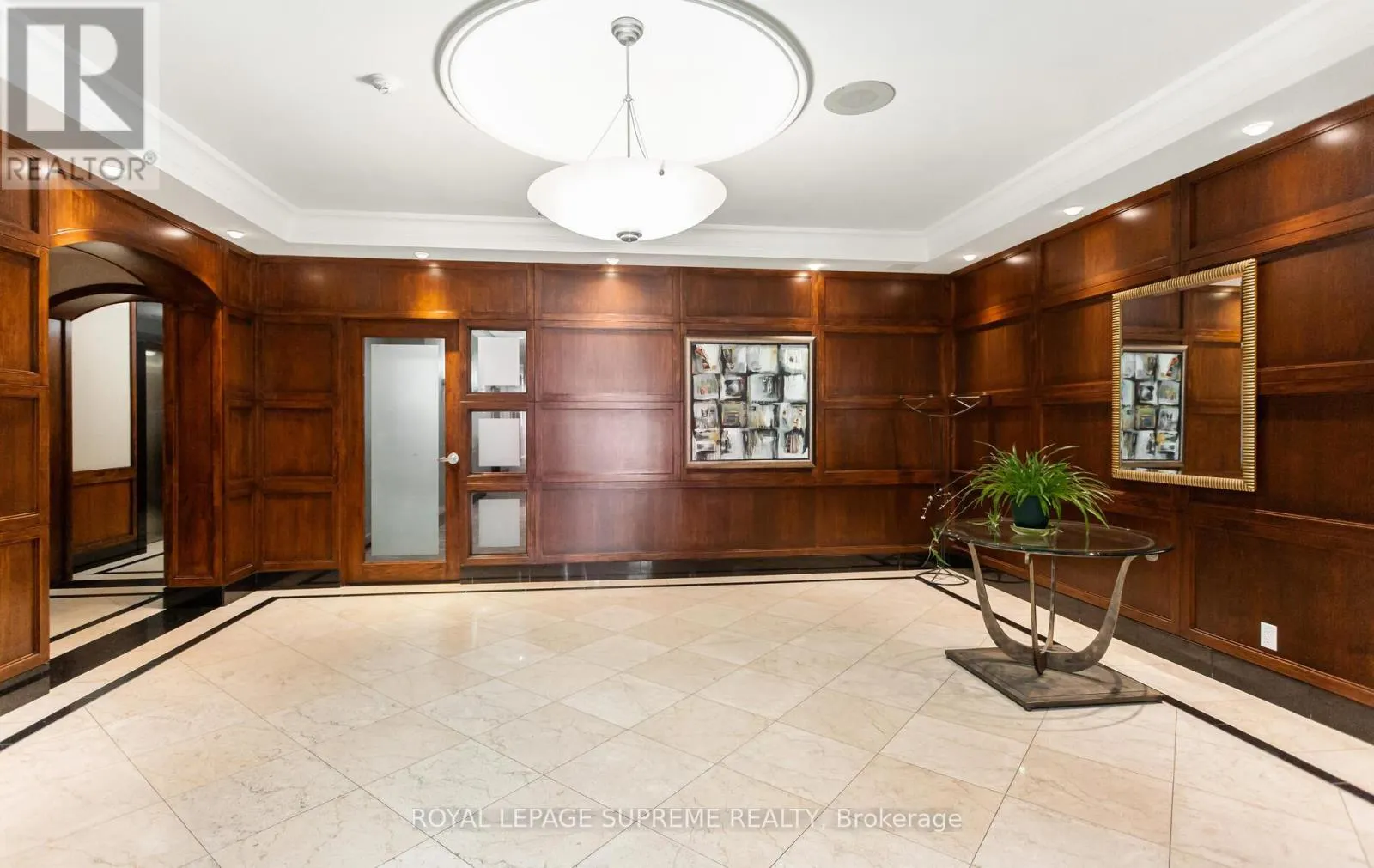 502 - 35 FINCH AVENUE E