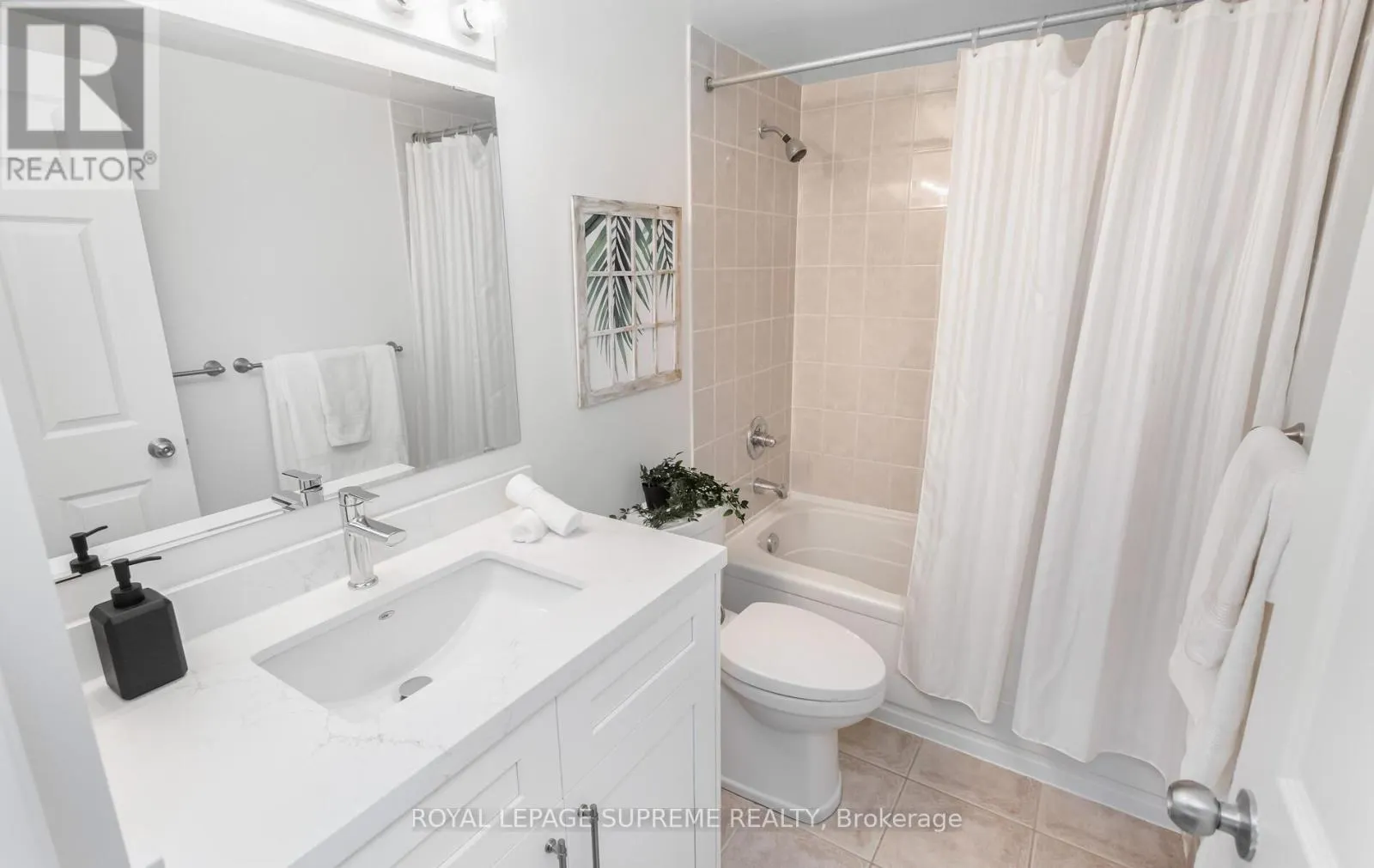 502 - 35 FINCH AVENUE E