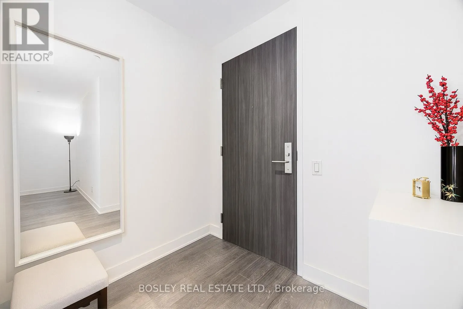 2112 - 185 ROEHAMPTON AVENUE