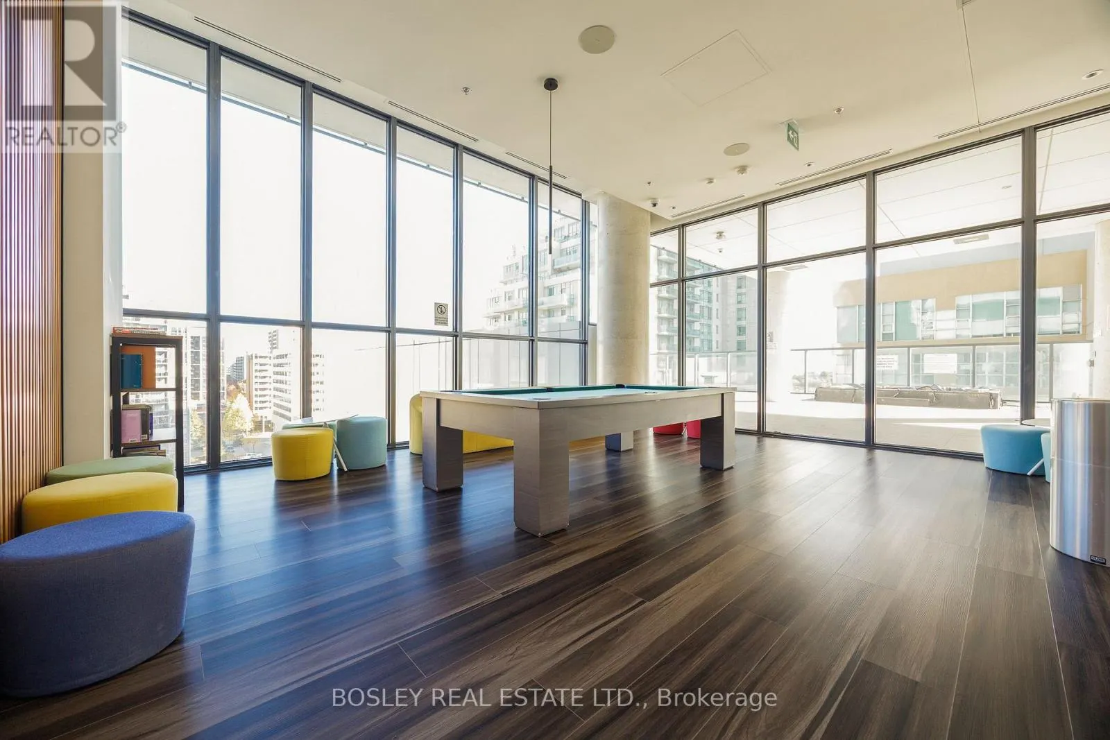 2112 - 185 ROEHAMPTON AVENUE