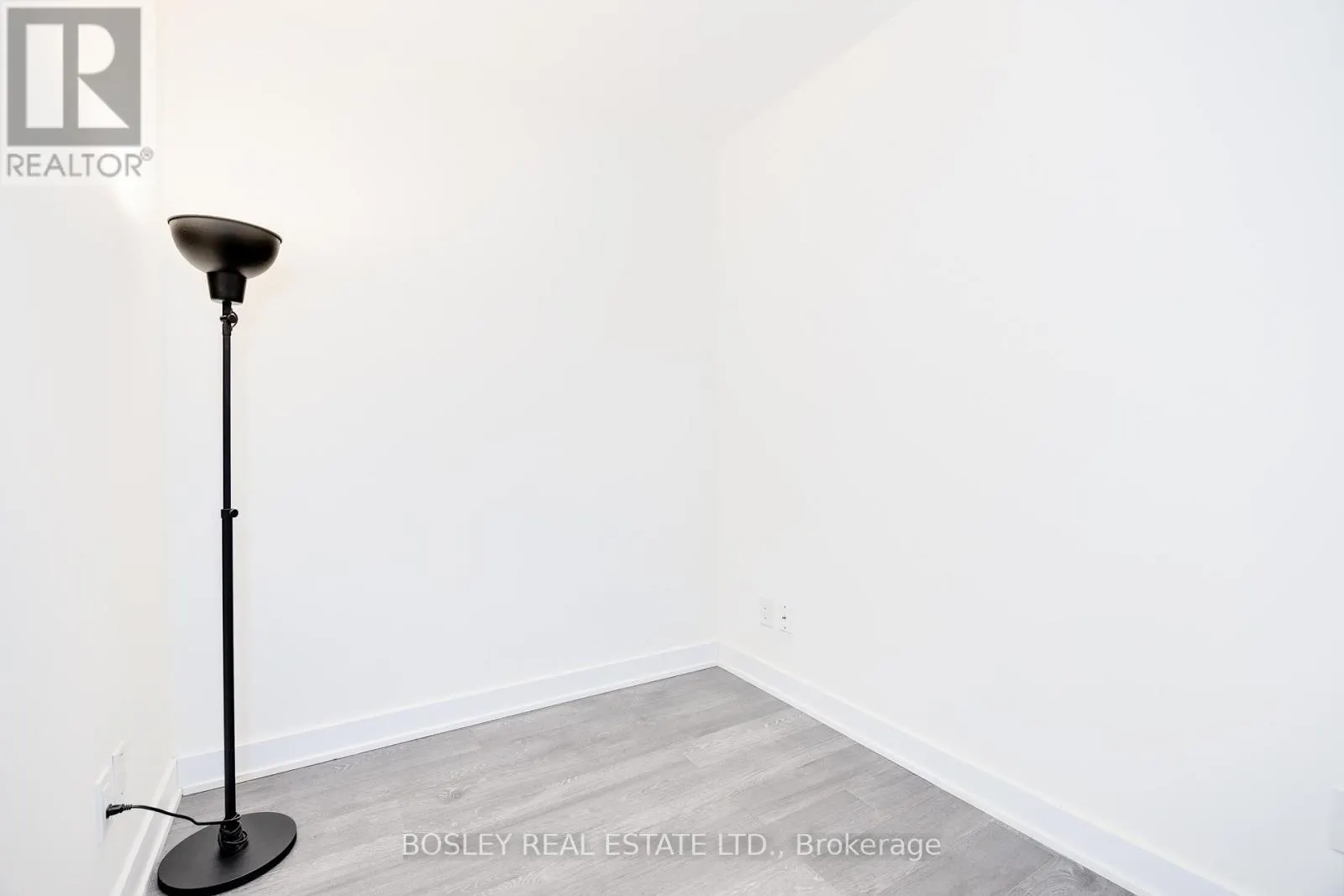 2112 - 185 ROEHAMPTON AVENUE